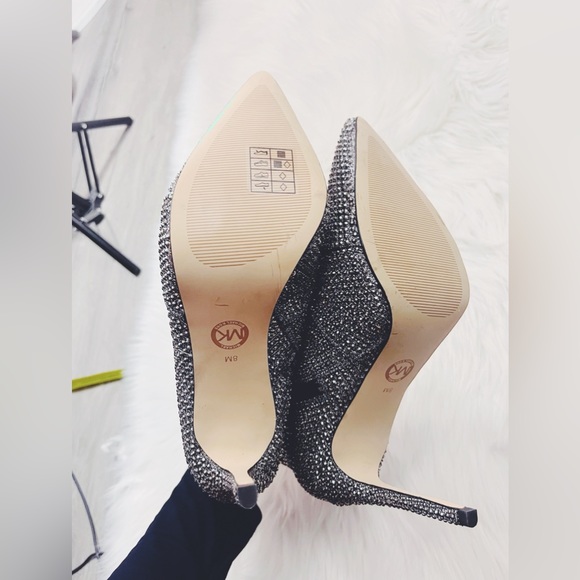 MICHAEL KORS
Rue Embellished Glitter Chain-Mesh Boot✨brand new - Picture 5 of 9